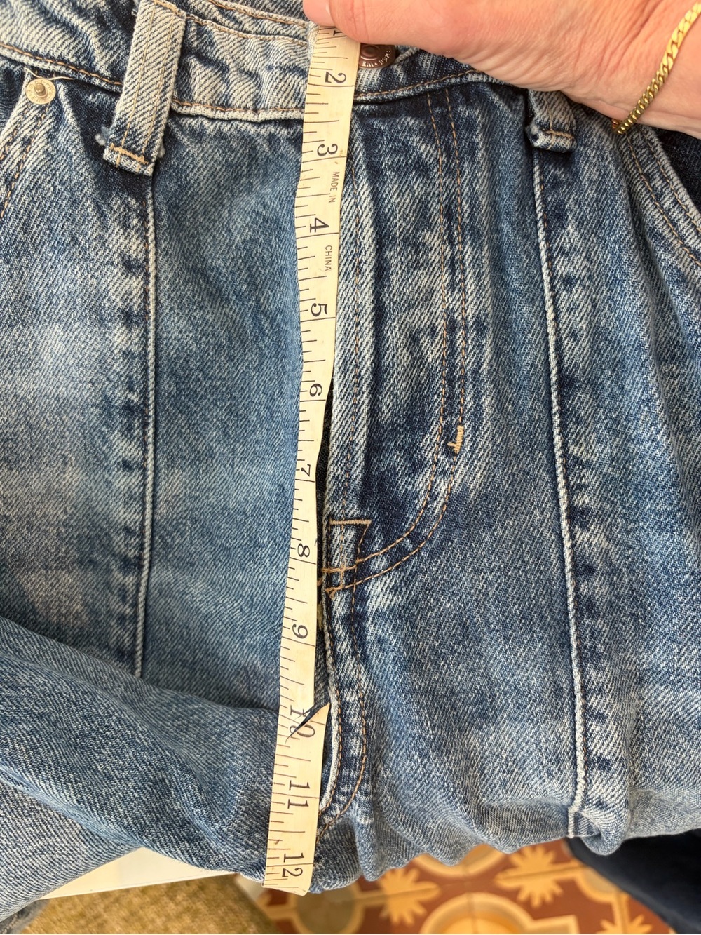 NWT - We The Free Head Over Heels Patchwork Jeans
Size 29 - Picture 10 of 10
